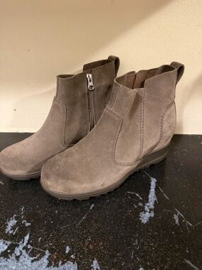 SOREL Womens Evie Lace Gray Ankle Boots Size 7 NEW